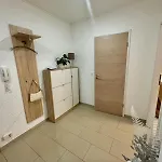 Zentrumsnahe 2-zimmer Mit Balkon, Garage, Nahe Oepnv Fuer 4 Personen * Fürth